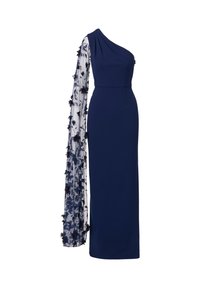 Marineblauwe jurk met één schouder en een aansluitende silhouet, voorzien van een transparante lange mouw versierd met zwarte bloemenapplicaties en een gladde textuur.