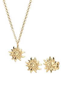 Goldener Blumenanhänger-Halsreifen mit passenden Steckerohrringen. Verfügt über ein filigranes Blumendesign und strukturierte Akzente sowohl am Anhänger als auch an den Ohrringen.