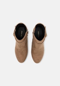 Anna Field Wide Fit Botas de tornozelo com plataforma - taupe