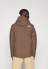 The North Face CARTO TRICLIMATE JACKET - Chaqueta softshell - smokey brown/black