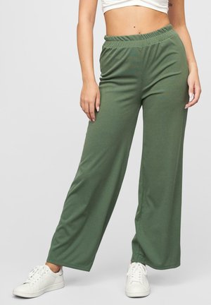 MIT WEITEM BEINSCHNITT - Pantalon classique - military green