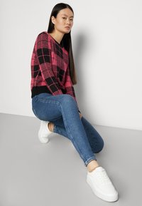 Dr.Denim MOXY - Calças de ganga de corte skinny - cape mid blue