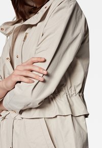 Mavi Parkas - beige