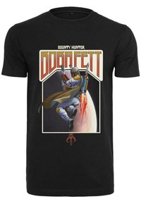 Juodas marškinėliai, kuriuose pavaizduotas bounty hunteris erdvės tema. Tekste parašyta „Bounty Hunter Boba Fett“ su spalvingais akcentais.