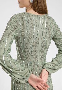 Maryisa MODEST EMBELLISHED SEQUINS  - Galajurk - sage green