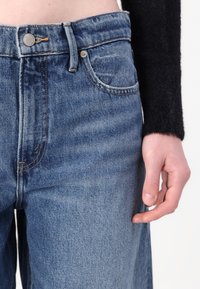 Good American GOOD BARREL  - Straight leg jeans - indigo