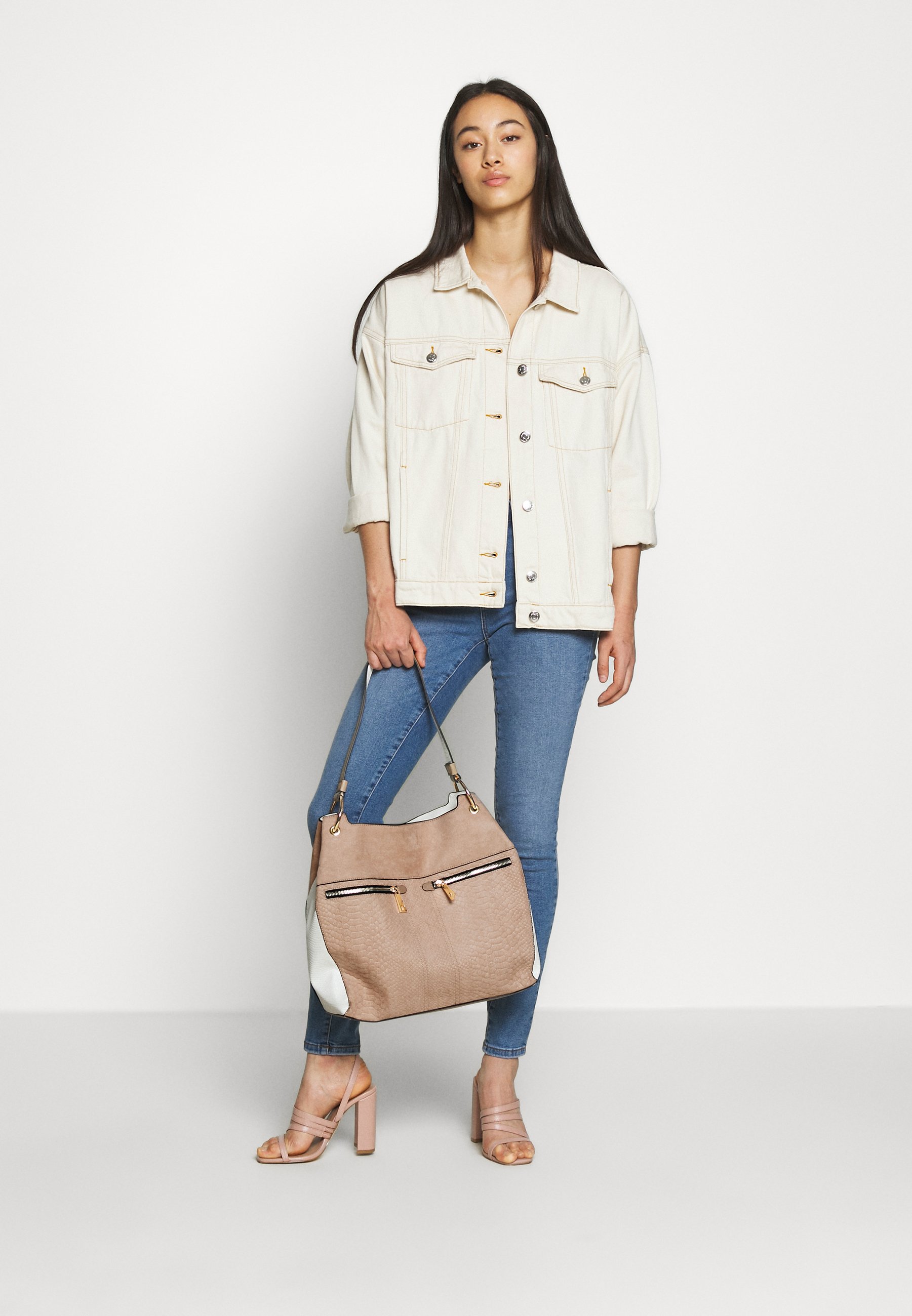 Dorothy Perkins DOUBLE ZIP OVERSIZED HOBO Håndveske Dorothy Perkins DOUBLE ZIP OVERSIZED HOBO Håndveske