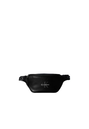 Sac banane en cuir noir Calvin Klein avec fermeture éclair et sangle ajustable, avec le logo de la marque sur le devant.