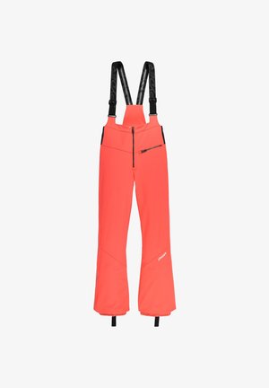Heldere koraalkleurige skibroek met verstelbare zwarte bretels, ritssluitingen en een taps toelopend ontwerp; inclusief zwarte accenten en een logo-detail.