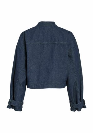 Krótka kurtka dżinsowa w ciemnoniebieskim kolorze z zapinanym na guziki kołnierzem, długimi rękawami i podwiniętymi mankietami. Posiada detale przeszyć wzdłuż szwów.