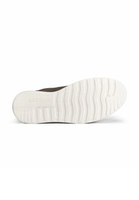 Semelle de chaussure ECCO, en caoutchouc blanc avec une surface texturée et des motifs de rainures. Bord supérieur marron visible, améliorant l'adhérence et la flexibilité.
