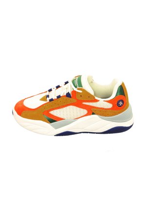 Mehrfarbige Sneaker mit orange, braun, grün und weißen Mesh- und Wildledermaterialien. Dicke, strukturierte Sohle mit blauen Akzenten.