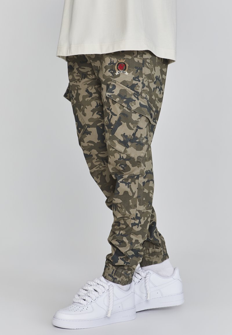 SIKSILK - Kareiviško stiliaus kelnės - green camo, Padidinti