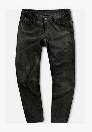 Schwarze Jeans im Slim Fit, mit einer glatten Textur, fünf Taschen und einem Knopfverschluss. Minimalistisches Design mit dezenten Nähten.