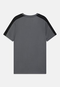 Thumbnail Image 2