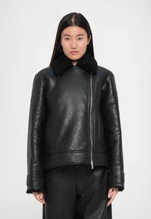PILA JACKET - Kožená bunda - black