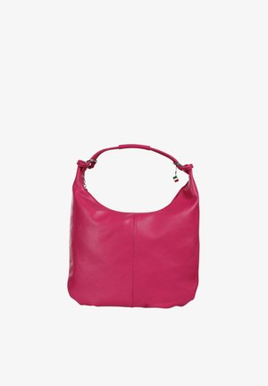 Felroze leren handtas met korte handgreep en een kleine Italiaanse vlagbedel die aan een metalen ring hangt.