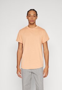 G-Star - LASH R T S\S - Basic T-shirt - peach bloom gd Thumbnail Image 1