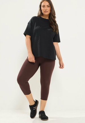 Yours Clothing, PLUS SIZE CROPPED LEGGINGS - Leggings - chocolate