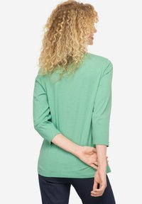 LAURASØN Langarmshirt - mint