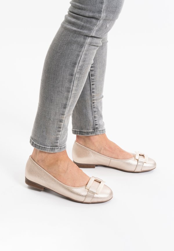 SARDINIA - Klassischer Ballerina - sand