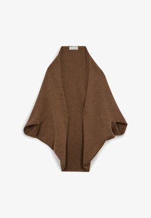 Cardigan de punto marrón con abertura frontal, mangas anchas y drapeadas y un corte holgado, extendido sobre un fondo blanco.