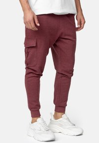 INDICODE JEANS BENDNER - Cargohose - bordeaux mix