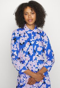 YAS YASSAVANNA LONG SHIRT DRESS  - Shirt dress - dazzling blue