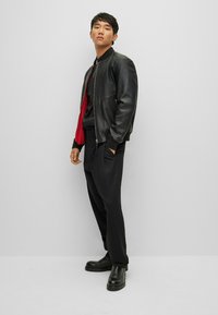 HUGO Skinnjacka - black one