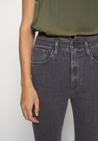 Levi's® Vaqueros pitillo - black denim