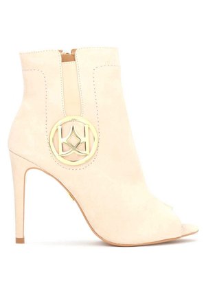 Bottines à talons hauts - beige
