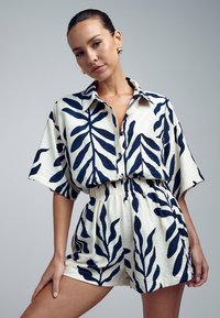 ST MRLO KADY - Kratke hlače - navy blue leaf