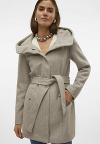 Vero Moda VMPOPLIVA  - Abrigo corto - silver mink