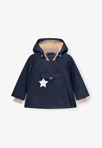 Ei valittu, outer space