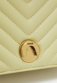 Pinko LOVE ONE MINI  - Borsa a tracolla - yellow