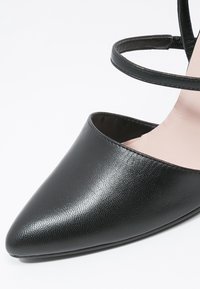 Zign Klassiska pumps - black