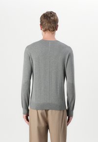 Calvin Klein SUPIMA CREW - Strickpullover - medium grey