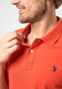 U.S. Polo Assn. ALFRED - Polokošeľa - burnt ochre
