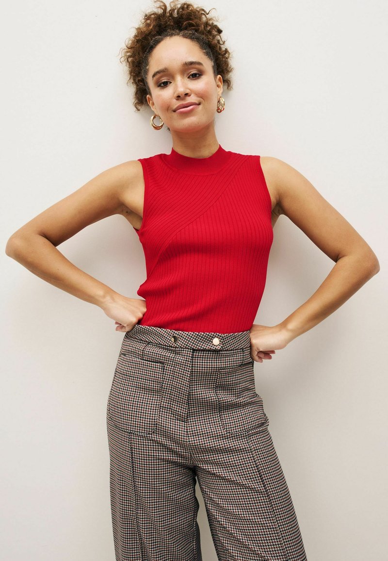 Next HIGH NECK SLEEVELESS Tops red/sarkans Zalando.lv