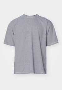 STRIPED - T-shirts print - blue/white
