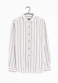 Camicia a maniche lunghe a righe in bianco e marrone, con bottoni frontali, collo e dettagli ai polsini. Tessuto liscio con righe verticali.