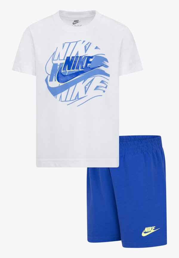 ON THE MOVE SET - Shorts - game royal
