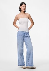 Pieces PCMADISON TUBE  - Top - cloud dancer