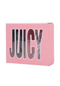 Roze doos met "JUICY" in grote witte letters. Heldere venster toont inhoud. Doos heeft een gladde textuur met een omgevouwen flap.