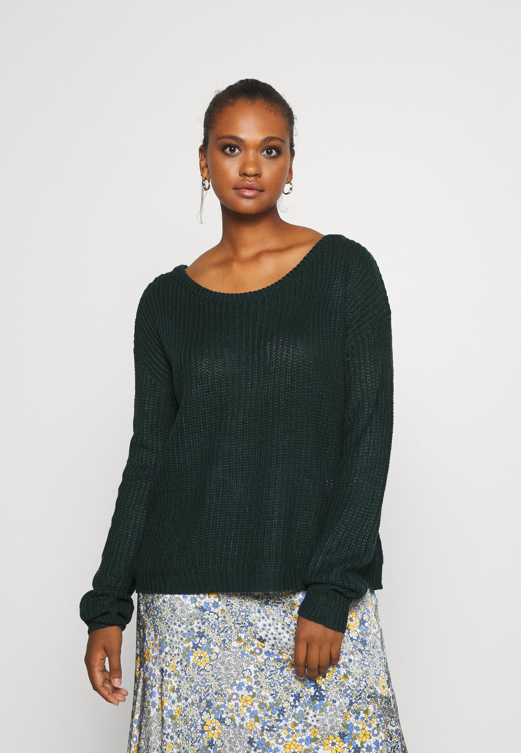 long off the shoulder jumper