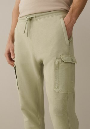 Next, SLIM FIT - UTILITY LOOPBACK SLIM JOGGERS . - Cargohose - sage green