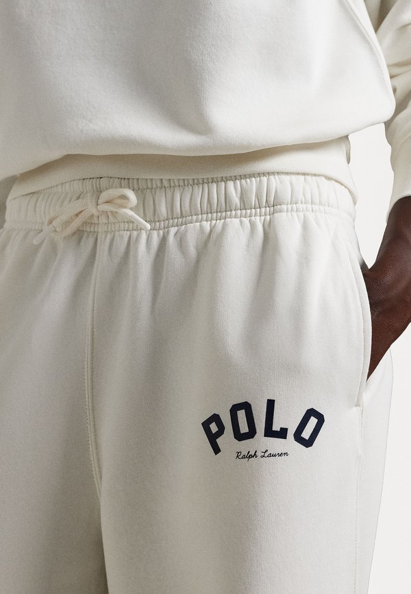 LOGO FLEECE WIDE LEG SWEATPANT - Tracksuit bottoms - nevis4