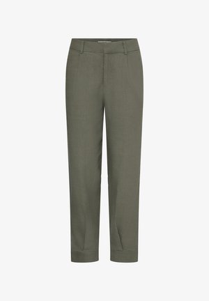 Pantalon olive vert sur mesure, longueur cheville, avec passants pour ceinture et ourlets retroussés, doté d'une fermeture éclair à l'avant et d'une ceinture plate.