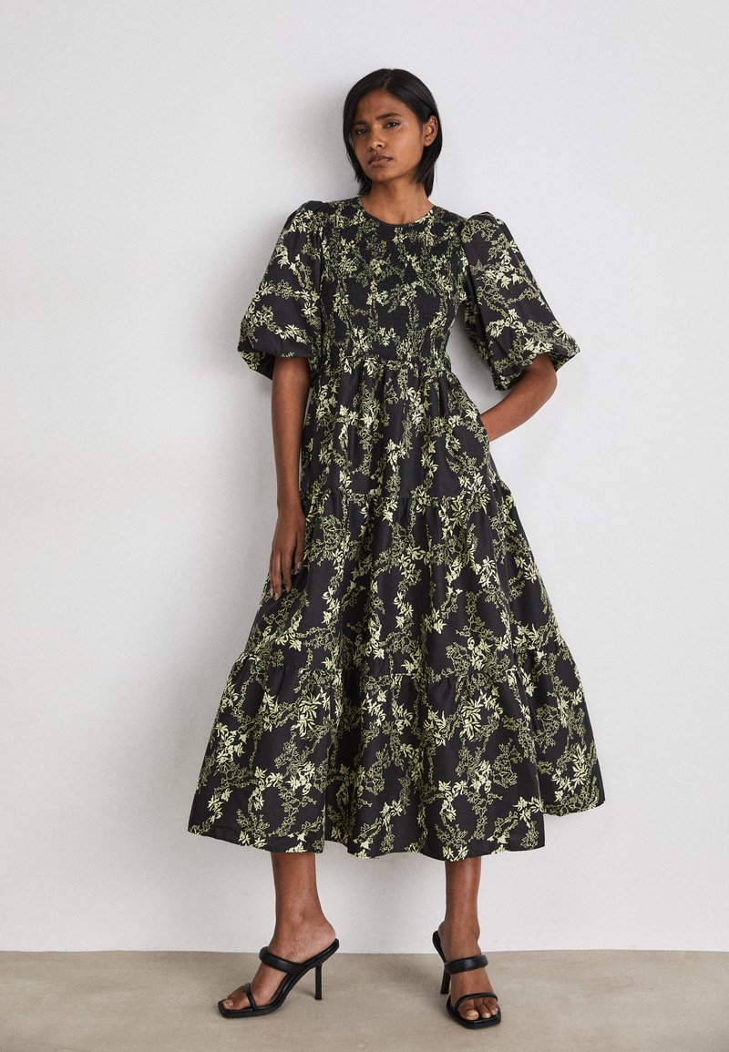 Gestuz - Gzflora Dress - 107305 Butter Yellow / Black
