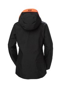 Černá nepromokavá bunda s odnímatelnou oranžovou kapucí. Obsahuje logo na zadní straně, dlouhé rukávy a elegantní, minimalistický design.